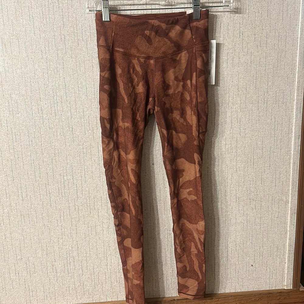 CALIA BY CARRIE UNDERWOOD ENERGIZE 7/8 LEGGING: TERRACOTTA CAMO: NWT: SZ XS
